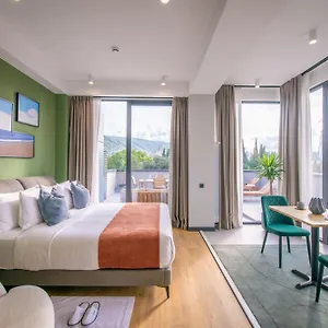 5* Апарт-отель Qstay Gratus